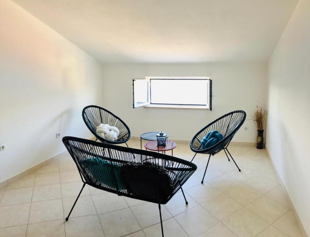 Apartments Mare Kneza Luaran gambar
